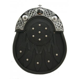 http://www.pipebandwear.biz/629-814-thickbox/black-leather-day-hunting-sporran.jpg