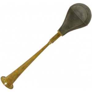 http://www.pipebandwear.biz/642-826-thickbox/bulb-horn-straight-old-fashioned-taxi-horn.jpg