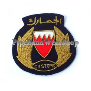 http://www.pipebandwear.biz/722-904-thickbox/bahrain-customs-cap-badge.jpg