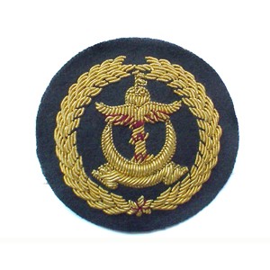 http://www.pipebandwear.biz/725-908-thickbox/brunei-army-badge-woii-rqms.jpg