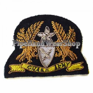 http://www.pipebandwear.biz/762-943-thickbox/ghana-army-beret-badge.jpg