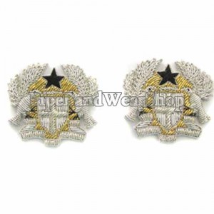 http://www.pipebandwear.biz/773-954-thickbox/ghana-navy-officers-shoulder-board-badge.jpg