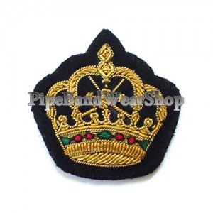 http://www.pipebandwear.biz/841-1023-thickbox/oman-army-crown-badge.jpg