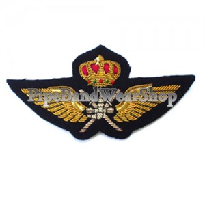http://www.pipebandwear.biz/845-1035-thickbox/oman-falcon-flight-wing.jpg