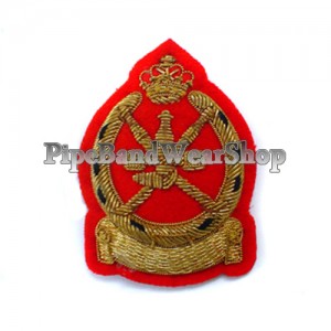 http://www.pipebandwear.biz/862-1045-thickbox/oman-table-officer-cap-badge.jpg