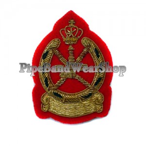 http://www.pipebandwear.biz/863-1046-thickbox/oman-staple-trooper-cap-badge.jpg